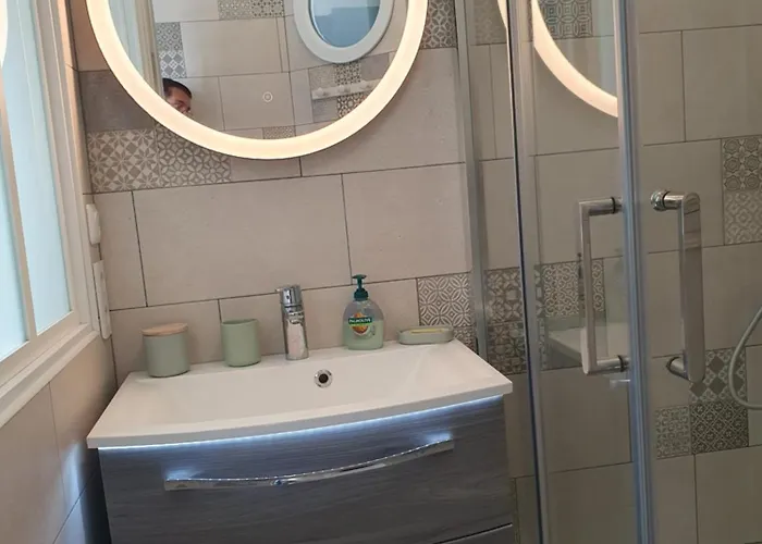 Beautiful In Apartman Versailles